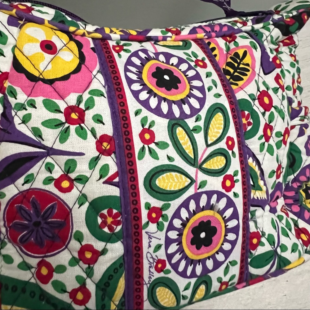 Vera Bradley 2011 Retired Pattern Viva La Vera Small Shoulder Bag - Picture 2 of 16